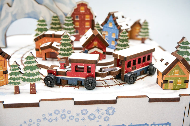 Tonecheer Spieldose Snow Train TQ058